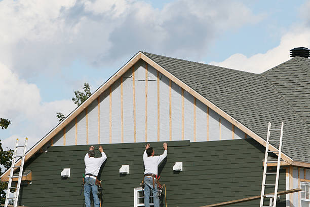 Professional Siding technician working in Ambridge, PA